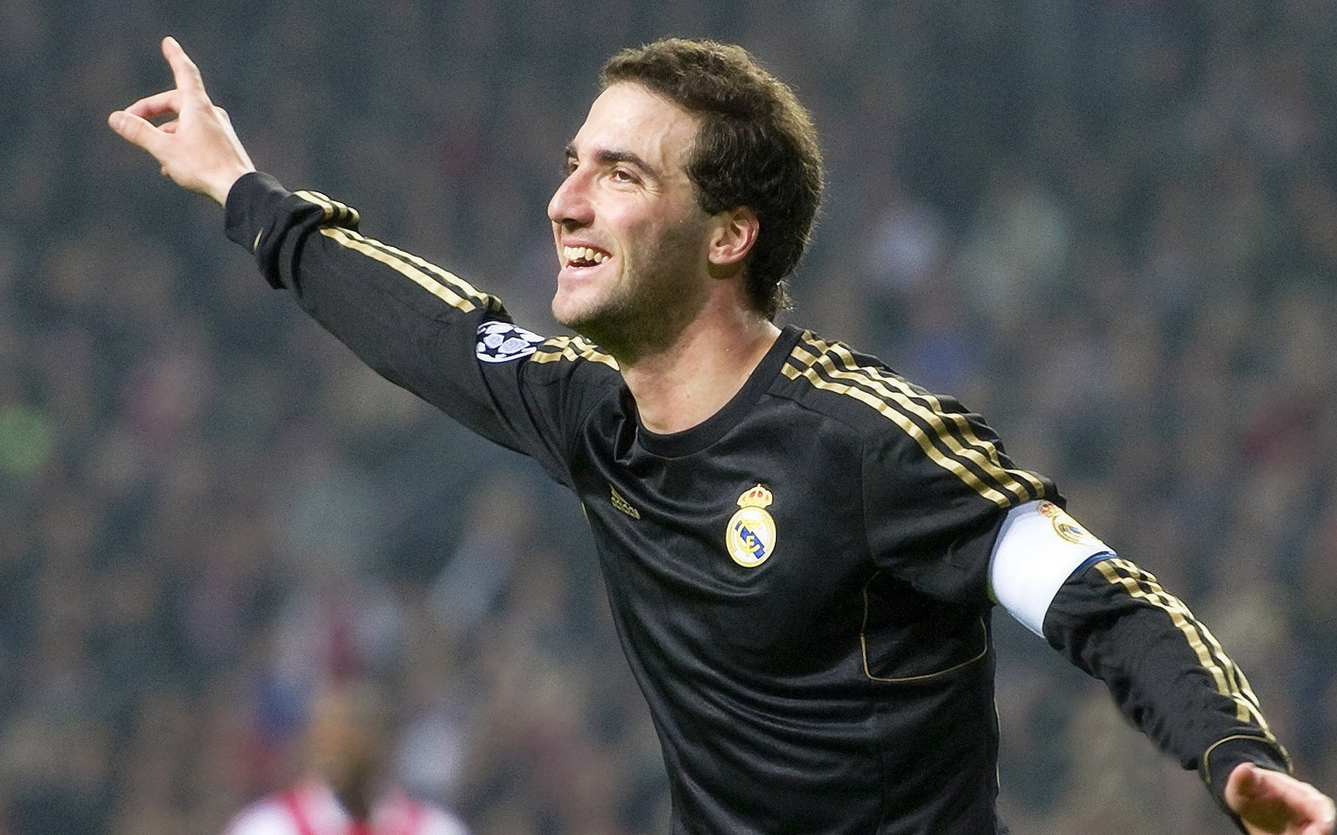 开云体育在线登入-国足队长谈团队精神建设，中国足球队精神